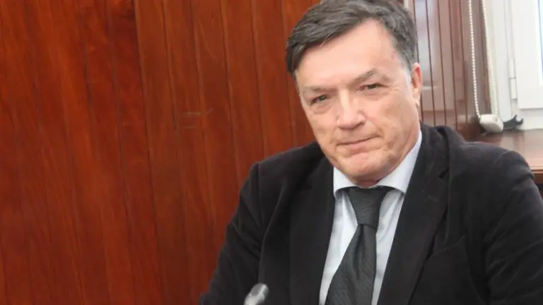 El portavoz del Vox en el ayuntamiento de Santander, Guillermo P&eacute;rez-Cos&iacute;o.