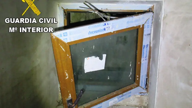 Claraboya forzada en las viviendas.