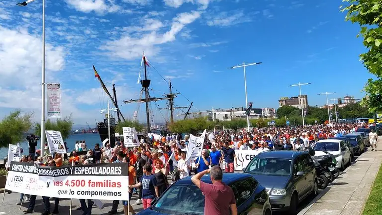 Los trabajadores de GSW en la concentración.