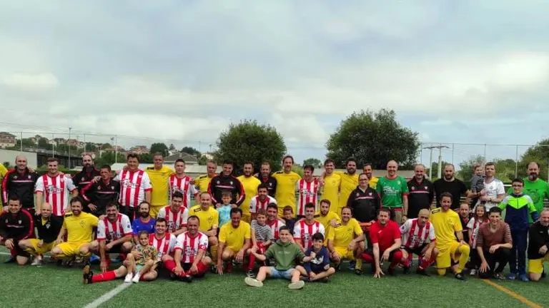 Veteranos del Selaya y Velarde en la final de Copa.
