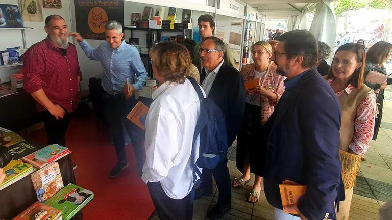 Inauguración de la Feria 'Libreando' en Torrelavega.