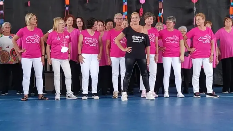 Participantes de Cantabria en Rosa en la Gala de Argo&ntilde;os.