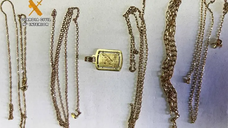 Joyas robadas en Castro Urdiales.