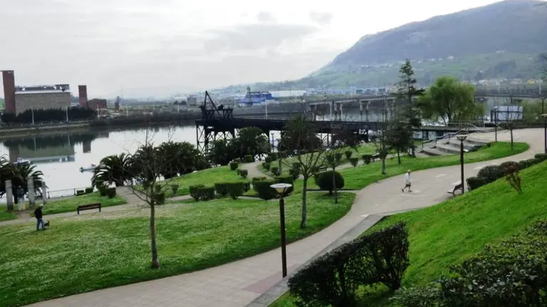 Alumbrado p&uacute;blico en el municipio de Astillero. R.A.