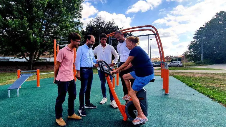Gimnasio al aire libre en Sierrapando, en Torrelavega.