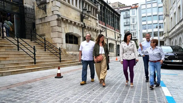 Reapertura de las calles por las autoridades pol&iacute;ticas.