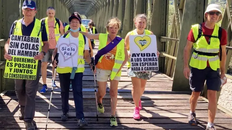 Marcha Solidaria por el 0,77 por ciento.