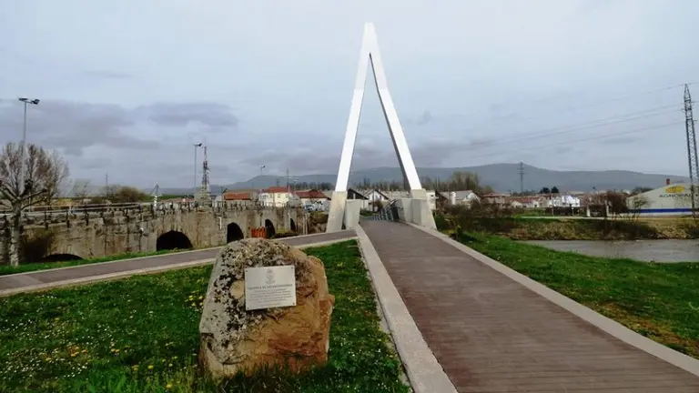 Municipio de Campoo Enmedio incluido como zona apta para los parques eólicos. R.A.