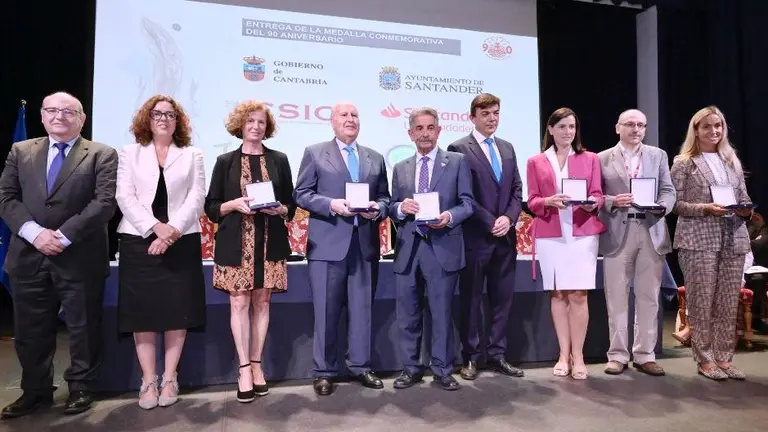 Acto de entrega de las Medallas de Oro de la UIMP.