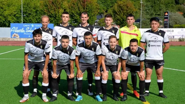 Santo&ntilde;a Club de F&uacute;tbol 2022-2023. Luis Macho