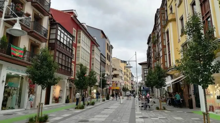 Viviendas en la ciudad de Torrelavega. R.A.