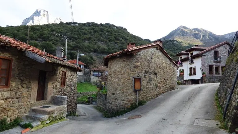 Localidad de Lebeña en Cillorigo de Liébana. R.A.