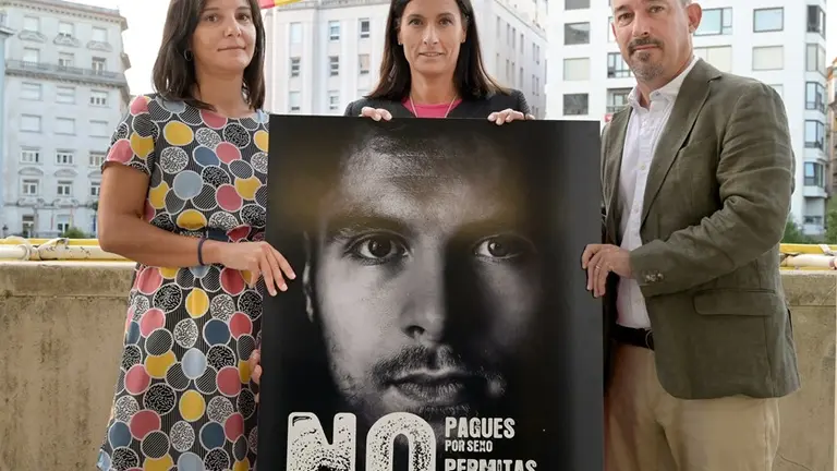 Presentaci&oacute;n de la campa&ntilde;a sobre la trata de mujeres en Santander.