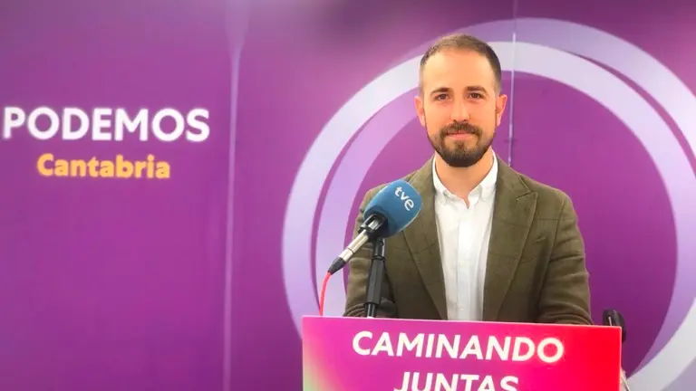 El coordinador de Podemos en Cantabria, Luis del Pinal.