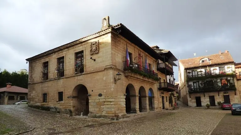 Santillana Ayto 1