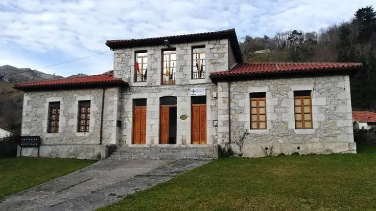 Ayuntamiento de Miera. R.A.