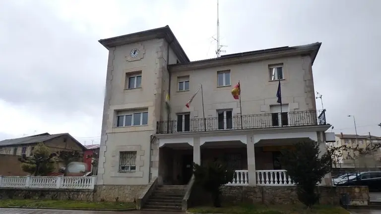 Ayuntamiento de Valdeolea. R.A.