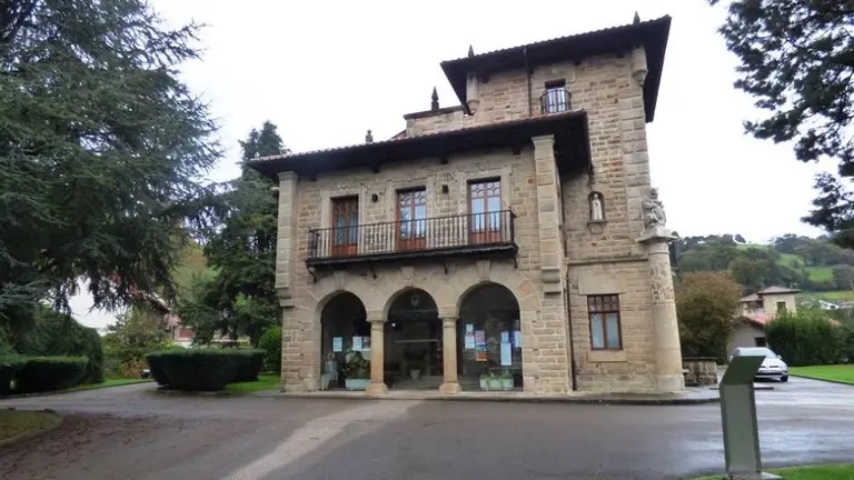 Ayuntamiento de Puente Viesgo. R.A.