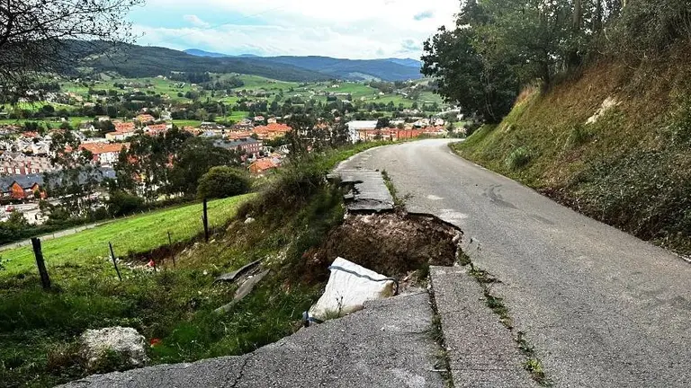 Estado de las carreteras en Parbay&oacute;n, en Pi&eacute;lagos.