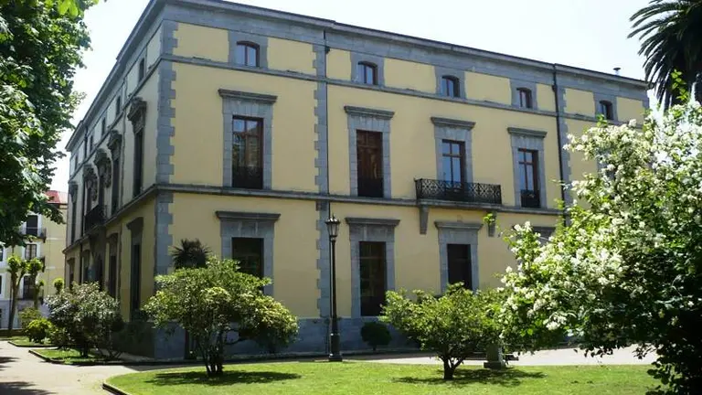 Ayuntamiento de Santoña. R.A.