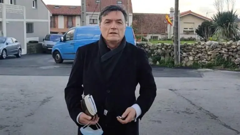 El concejal de Vox en Santander, Guillermo P&eacute;rez-Cos&iacute;o.