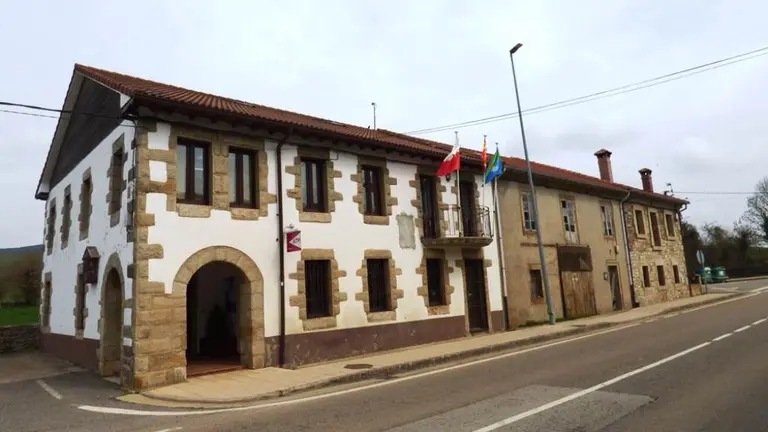 Ayuntamiento de Campoo de Yuso. R.A.
