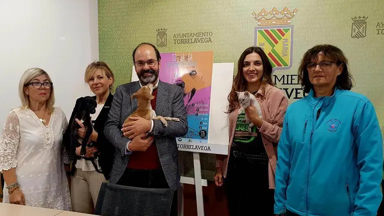 Presentaci&oacute;n de la Feria de la Adopci&oacute;n Responsable.