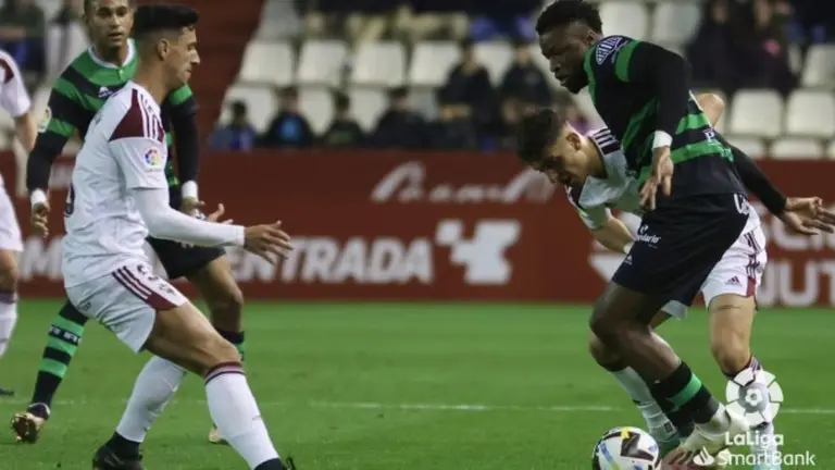 El Racing perdi&oacute; en el Carlos Belmonte.