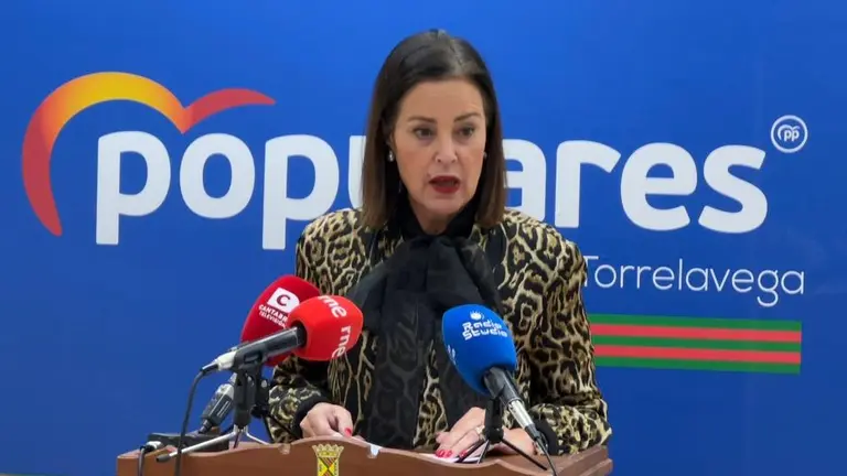 La portavoz del PP en Torrelavega, Marta Fernández-Tejeiro.