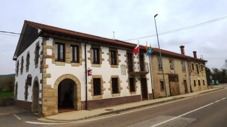 Ayuntamiento de Campoo de Yuso. R.A.