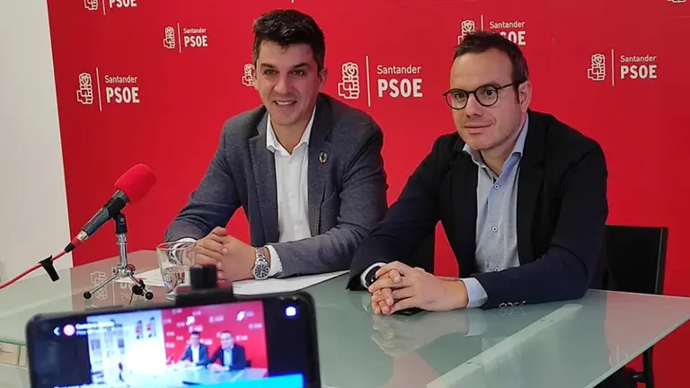 Representantes del PSOE de Santander.