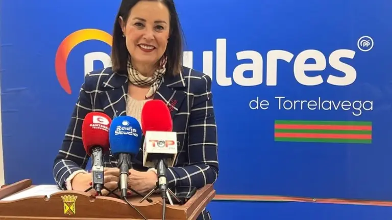 La portavoz del PP en Torrelavega, Marta Fernández-Teijeiro.