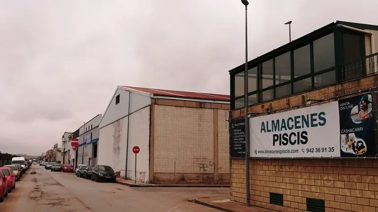 Empresas y negocios e el polígono de Raos, en Santander.