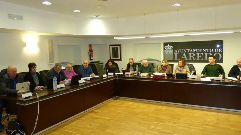 Concejales de la Corporaci&oacute;n municipal de Laredo.