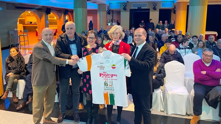 De iz. a dcha. Norberto Ruiz, Alfredo Madrazo, Blanca Ruiz, Marina Lombó y José Antonio Abascal