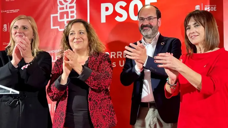 Acto de campaña en Torrelavega.