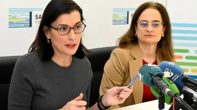 Presentaci&oacute;n del pliego del contrato de limpieza. de Santander.