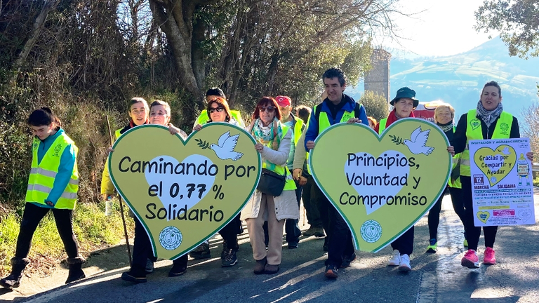 Marcha Solidaria entre Soba y Arredondo.