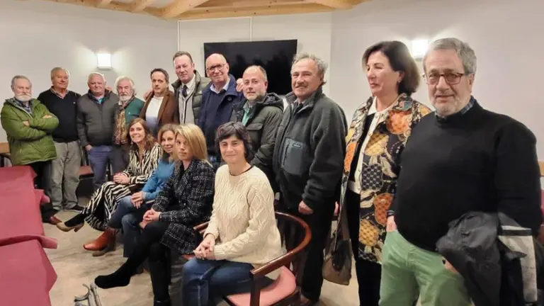 Presentaci&oacute;n de candidatos del PRC a las elecciones municipales  de mayo.