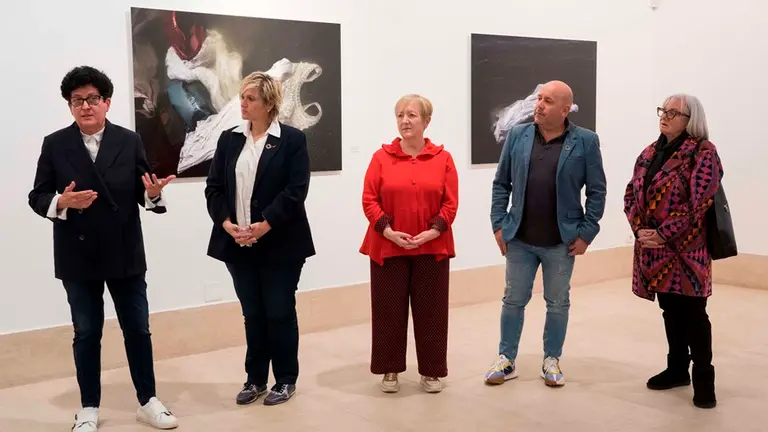 Inauguración de la exposición en La Vidriera, en Camargo.