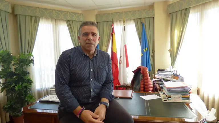 El alcalde Juan José Barruetabeña cumplirá en el cargo 16 años en mayo. R.A.