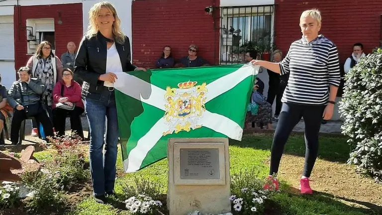 Un momento del homenaje a los pescadores en Castro Urdiales.