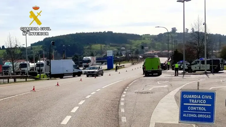 Control de trafico de la Guardia Civil