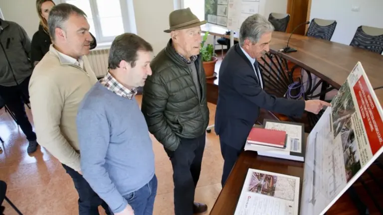 Presentación de los dos proyectos en Ruesga.