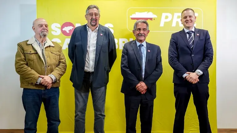 Presentación de los candidatos en la Comarca de Buelna.