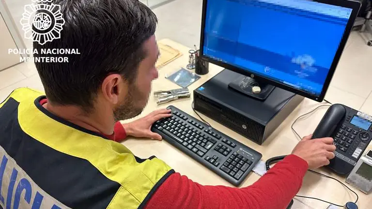 Utilizaron una tarjeta de crédito con cargos de más de 600 euros.