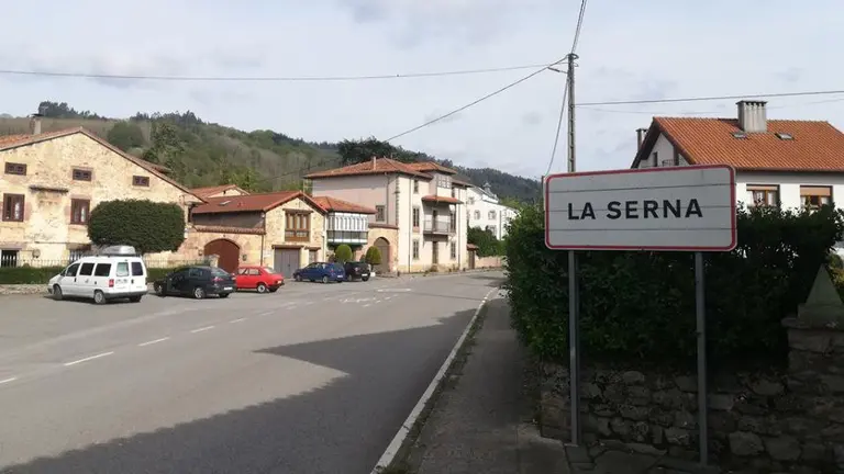 Localidad de La Serna, en Arenas de Iguña. R.A.