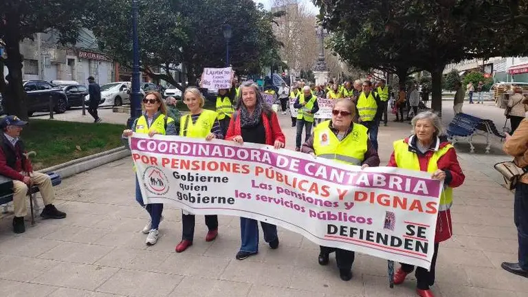 Plataforma de Pensionistas en Santander.