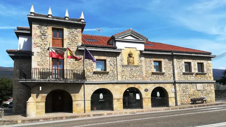 Ayuntamiento de Corvera de Toranzo. R.A.