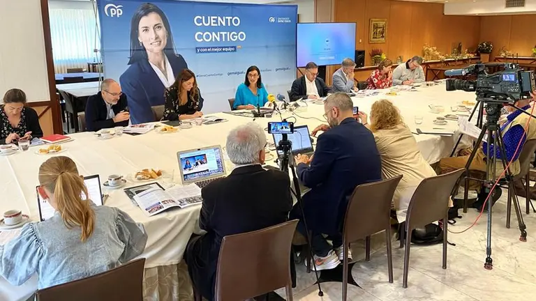 Presentación del programa del PP en Santander.